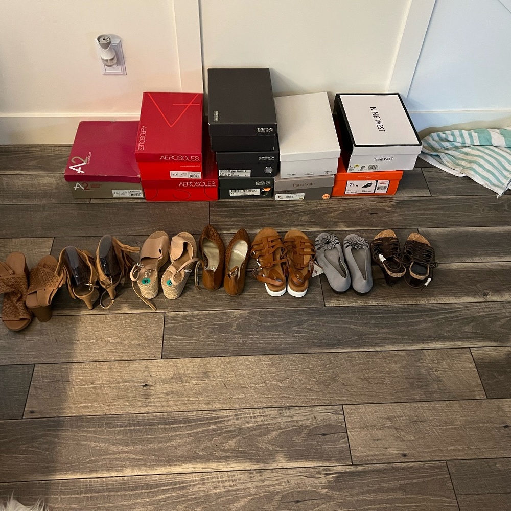 A variety of Kenneth Cole Reaction, Aerosoles, Franco Sarto, Nine West etc.